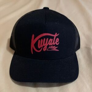 Kuyate hat